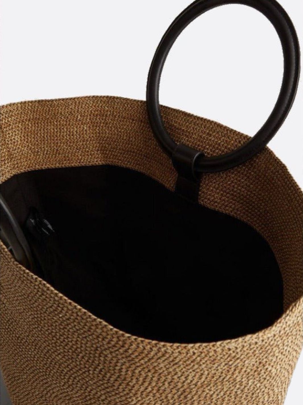 Straw tote bag with leather handles