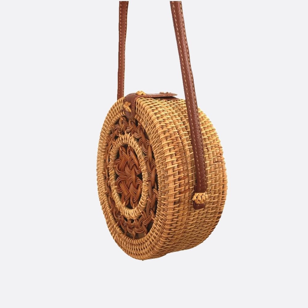 sac femme bandoulière rond en rotin tressé