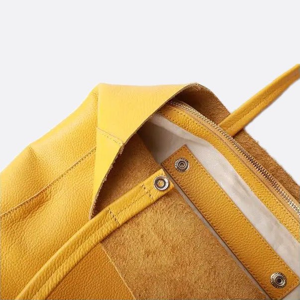 Vertical leather tote bag