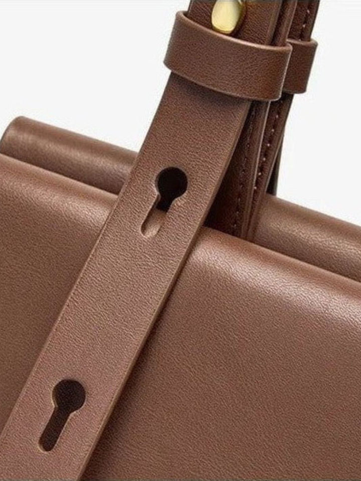 Rectangular leather bag