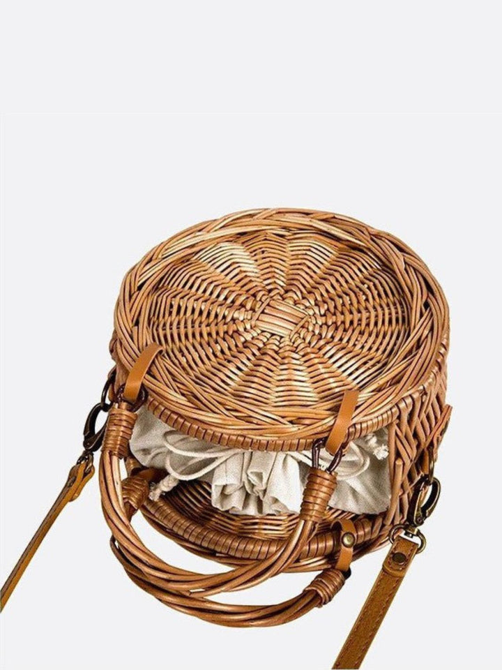 Round rattan bag 