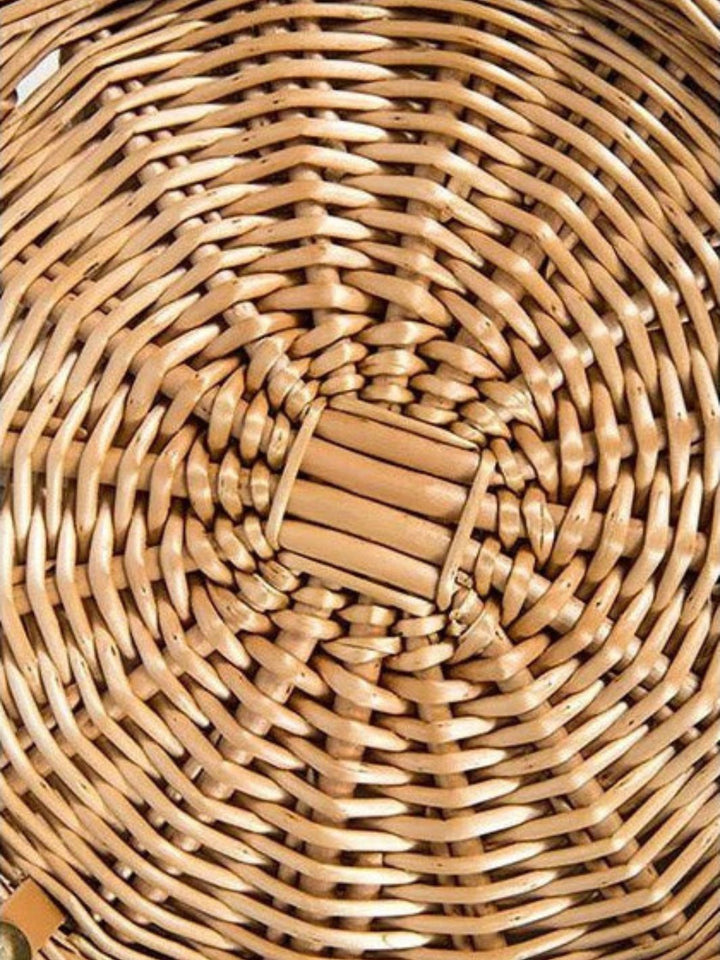 Round rattan bag 